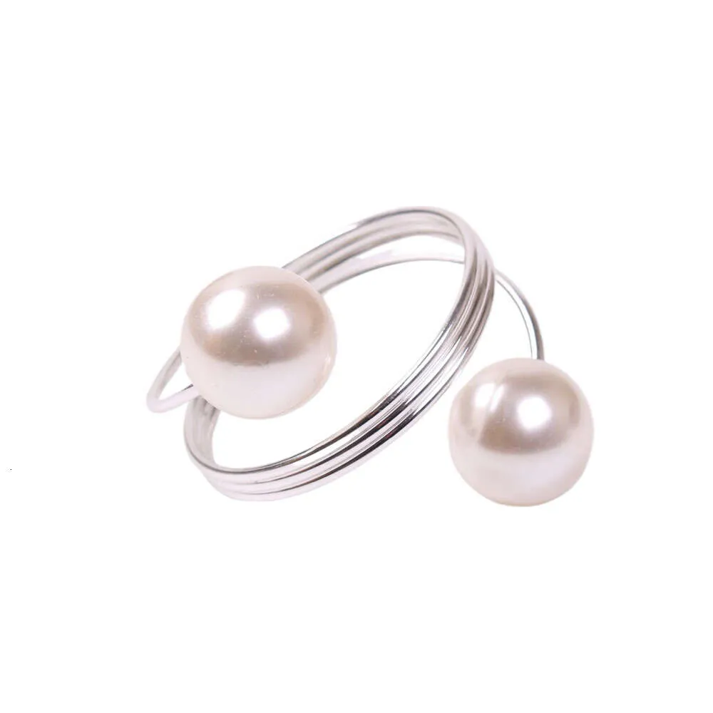 Elegant White Pearl Spring Napkin Ring Hotel Wedding Decor Metal Napkins Buckle Festival Party Banquet Table Decoration Anillo De Servilleta De Primavera De Perlas