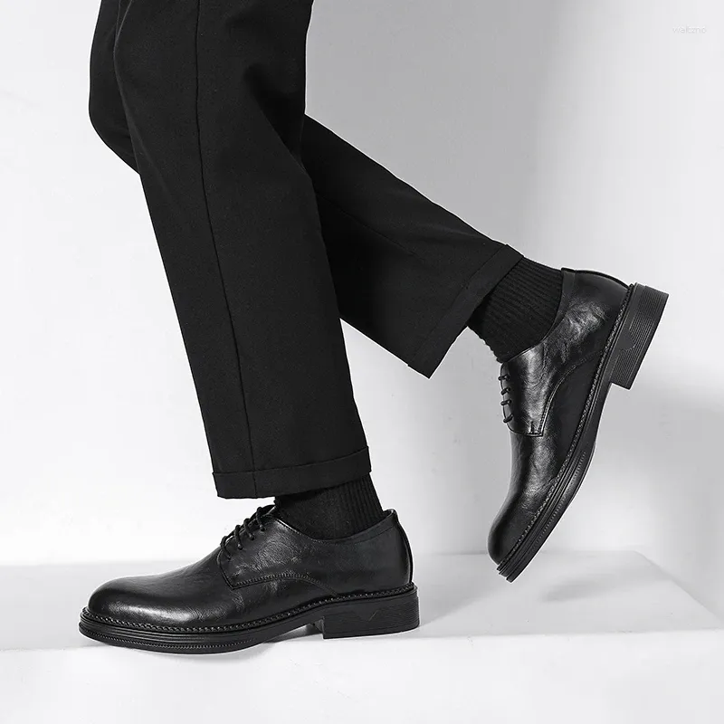 Chaussures décontractées classiques en cuir pour hommes, robe Oxfords élégante à lacets, mocassins sociaux italiens