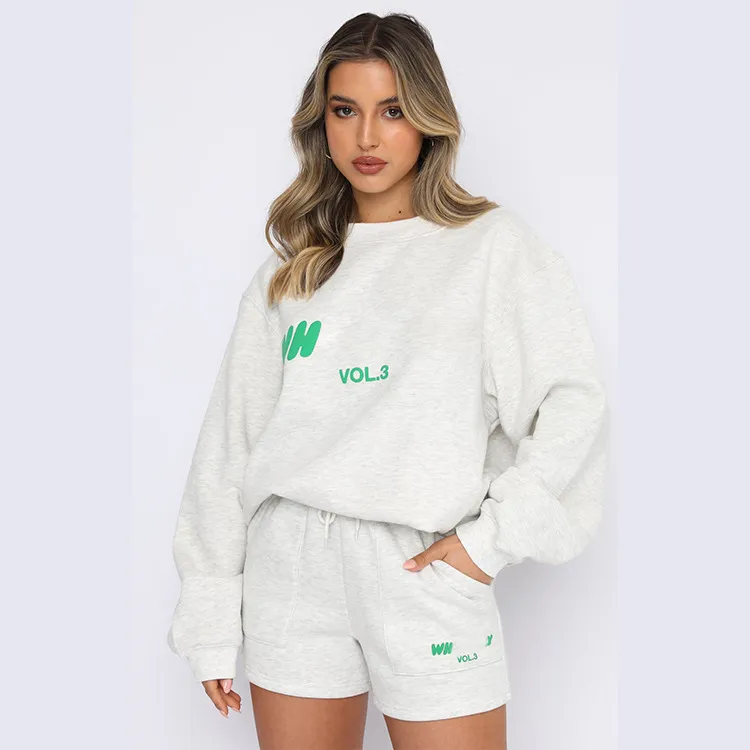 Designer Femmes Suisses de piste blanches deux pièces courtes sets Sweins Sweins Sweet Female Pantalon à capuche avec sweats-shirts T-shirt lâches Sport Woman