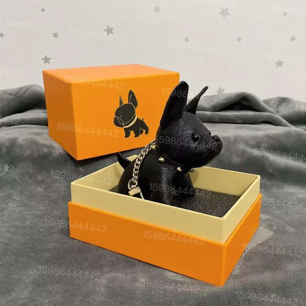 المصمم Lousis vouton keychain Lvse Cartoon Bulldog Carch Carchain Box Old Flower French Bulldog Bulldog Doll -keychain beg bendant