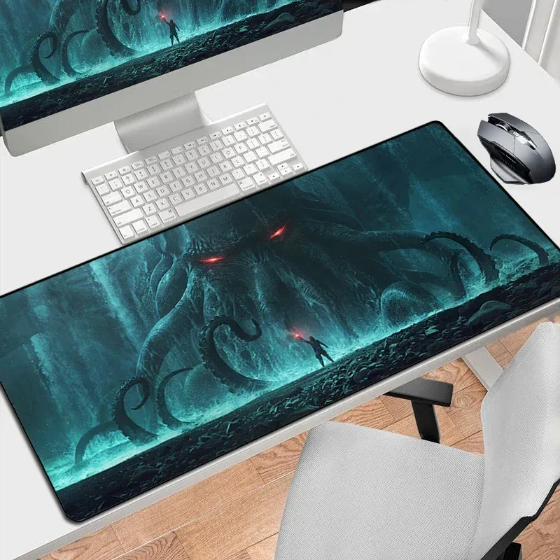 Pads Cthulhu Mousepad XXL Gaming Mouse Pad Desk Mat PC Accessories Gamer Keyboard Stora utökade skydd Möss Keyboards Dator