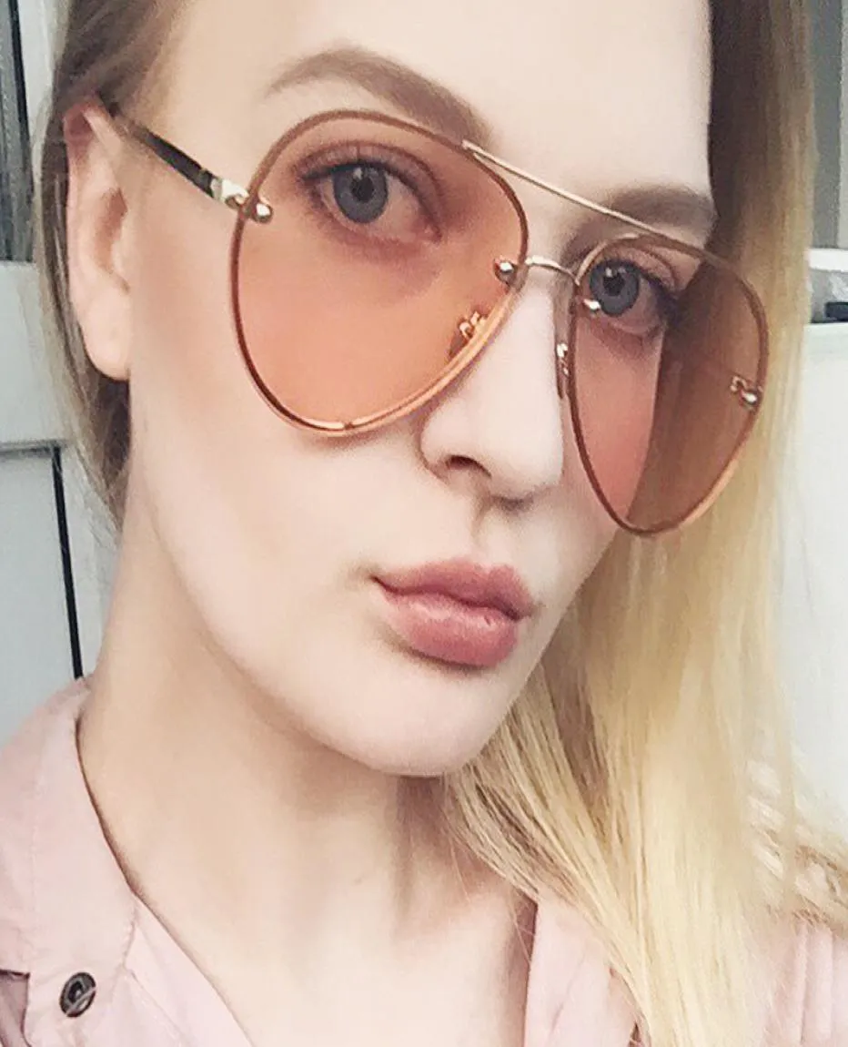 RBUDDY 2017 Solglasögon Kvinnor Brand Design Pilot Solglasögon Clear Lens Female Fashion Oval Glasses Transparent UV4009039813