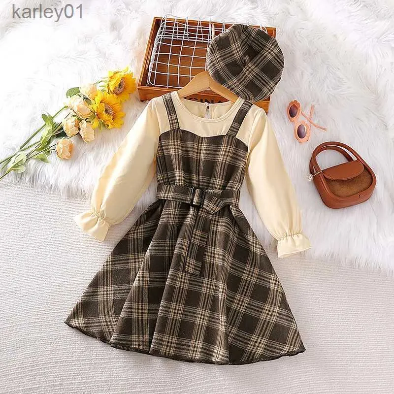 Vestidos de niña Vestido casual para niños Ropa para niñas 2023 Otoño Nuevo niño pequeño Manga larga Marrón A cuadros Vestido de princesa parcheado Sombrero Moda Niños YQ240327