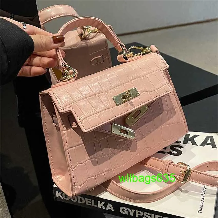 Ky Tote Bags Bolsa de couro de luxo confiável deste ano Bolsa popular para mulheres em 2024 Nova moda padrão de crocodilo ombro único Crossb tem logotipo HBYF