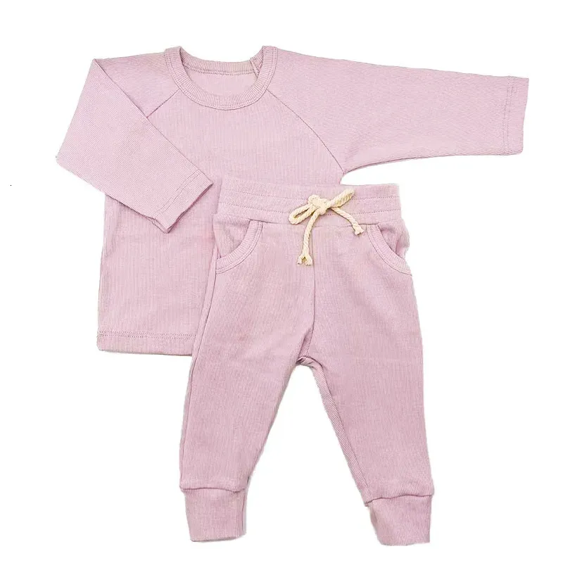 Autumn infant rosa color rosa ragazze a maniche lunghe a costine di cotone a coste abiti da pigiama 240325