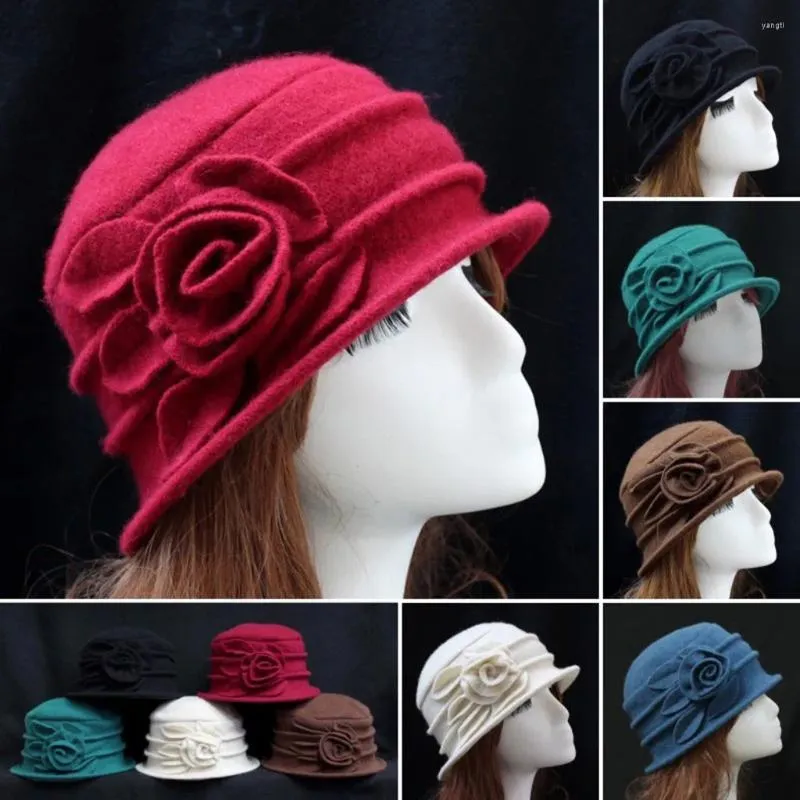 Chapeaux à large bord Casquette Vintage Femmes Élégant Chapeau d'hiver Laine Fleur Seau Cloche Dames Casquettes De Baseball Où La Route Se Termine