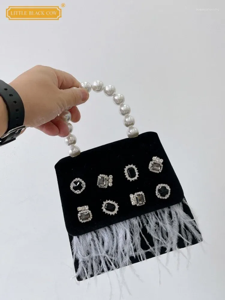 Evening Bags Women Elegant Black Velvet Mini Pearls Handbag Party Chain Crossbody Bag Small Flap Totes Ladies Autumn Crystal Shoulder