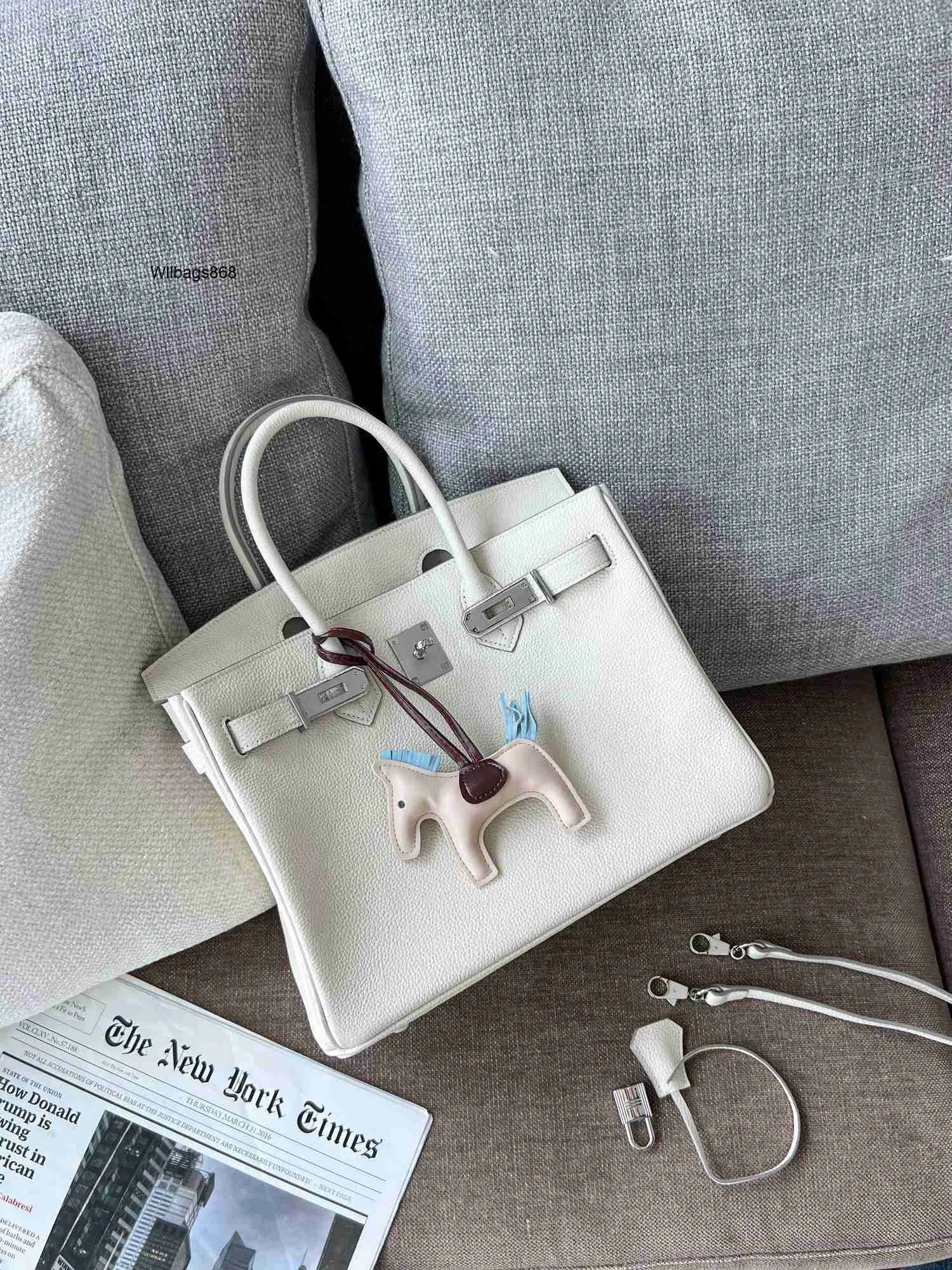 Totes Bolso de mujer BK L 2024 Nuevo Lychee estampado capa superior de cuero de vaca batido blanco plata hebilla bolso de cuero genuino bolso de mujer bolso cruzado de un solo hombro