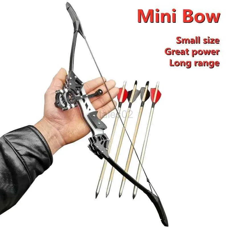 Bow Arrow Mini Recurve Bow 휴대용 강력한 강력한 조준 슈팅 활과 화살 분리 가능한 양궁 스포츠 장난감 활 및 화살표 세트 YQ240327