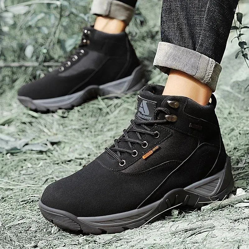 Casual Shoes 2024 Winter For Man Lace-up Trekking Men's Vulcanize Man's Sneakers Anti-slip Outdoor