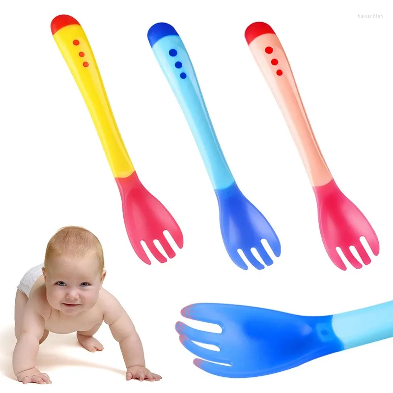 Cuillères Non toxiques, fourchette d'alimentation Durable pour bébé, cuillère en Silicone souple, ustensiles pour bébé, tête de conception ergonomique sûre