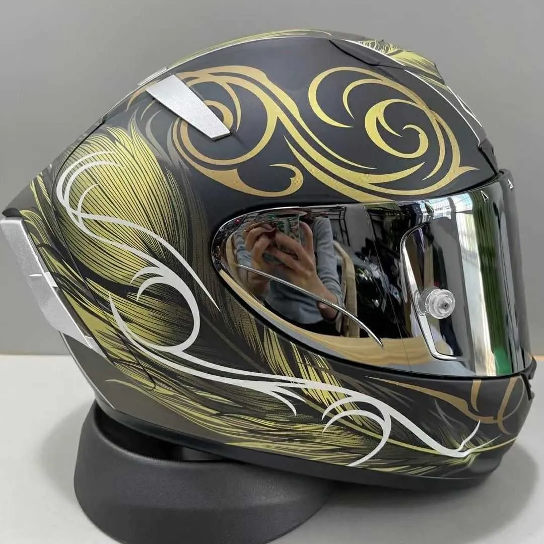 AA Designer Helmhelmen Moto Shoie Nieuwe X14 Red Ant Motorhelm van de tweede generatie voor mannen en vrouwen in alle seizoenen Topklasse model C2RL