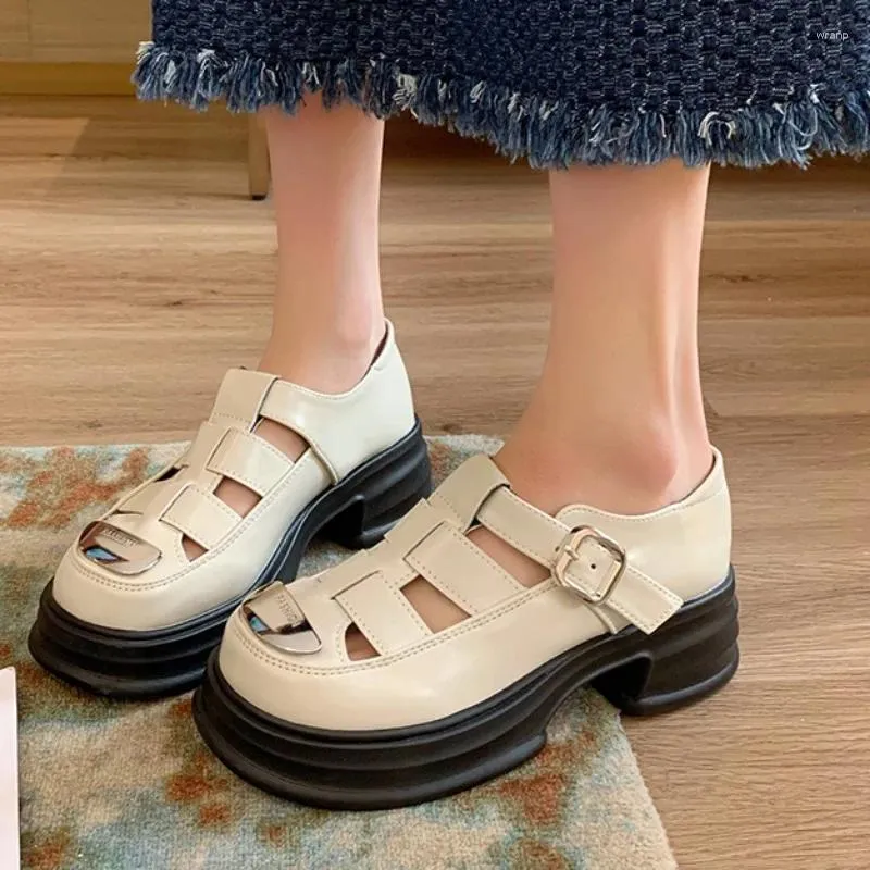 Модельные туфли, женские римские сандалии с закрытым носком, лето 2024, дышащие туфли на платформе, массивные туфли-лодочки для женщин, повседневные женские туфли Мэри Джейн с закрытым носком