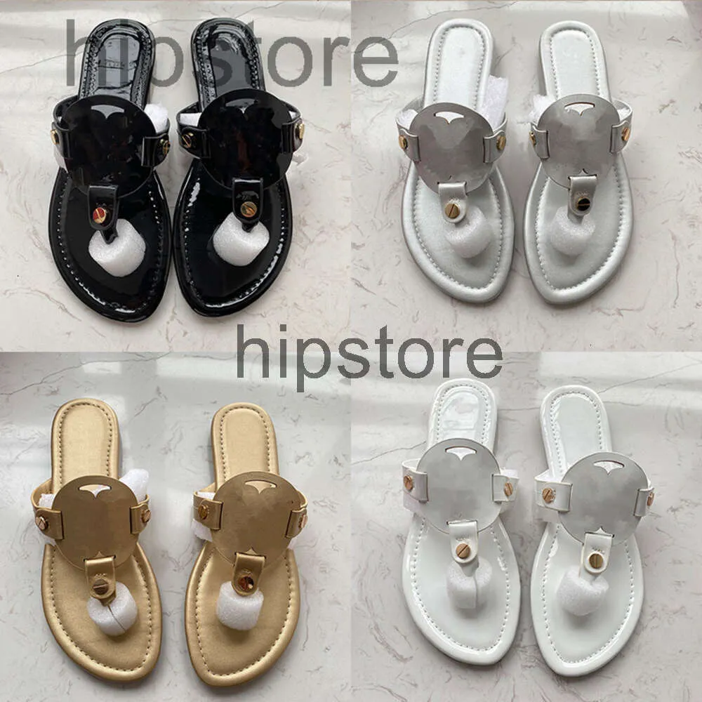 Designer Metallic Patent Matte Leather Slides Thong Sandals for Women Casual Slip-on Flip Flops in White Black Yellow Pink Silver 35-43