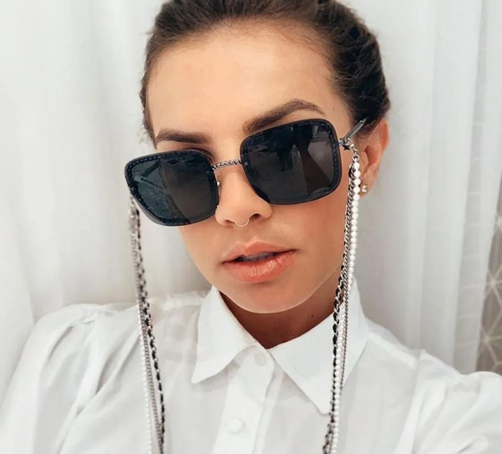 QPeClou 2019 Mode Einzigartige Metall Quadrat Frauen Vintage Marke Designer Sonnenbrille Männer Gesendet Ohne Kette9649549