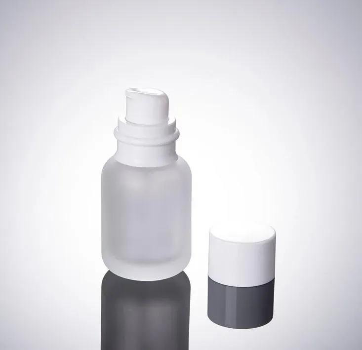wholesale Bottiglie per la cosmetica in vetro gelido da 50 ml Bottiglie per lozione Bottiglie per lozione in vetro da 50 CC Bottiglia con tappo bianco Bottiglia vuota SN905 ZZ