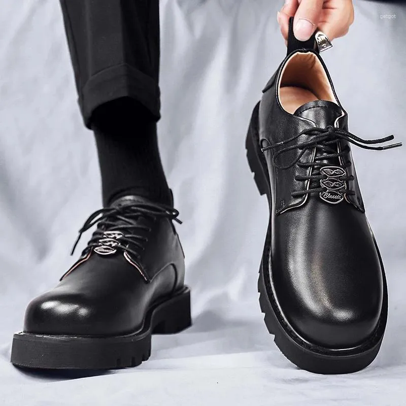 Casual Shoes 2024 S/s Trend British Street Style Teenagers Leather Height Increasing For Men Daily Party Dress Black Hombre Luxury