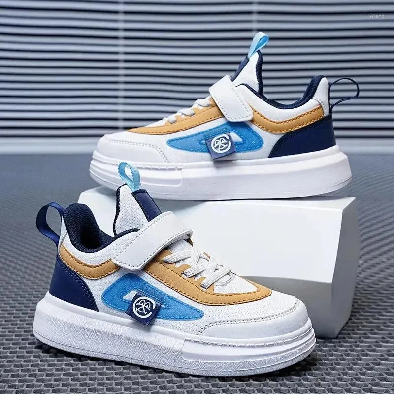 Shoes Walking and Boys 686 Girls Same Style Children's Waterproof Leather Sneakers with Low Top Thick Soles 99239 93581