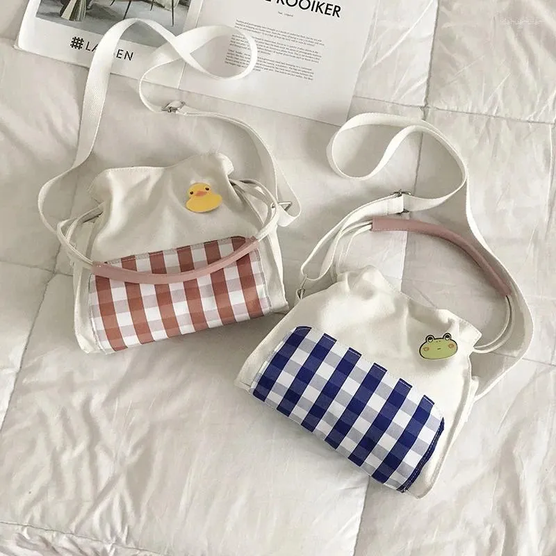 Axelväskor stil hipster handväska duk väska rutiga flickors koreanska student messenger mori dragsko liten