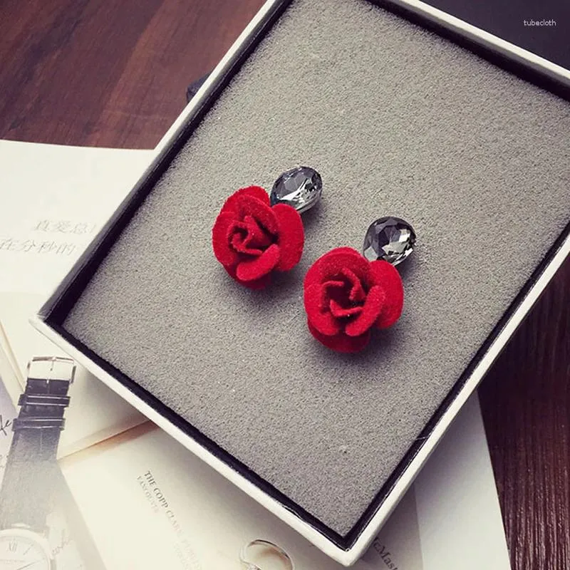 Pendientes de tuerca Flor de Camelia roja gema simulada C Boucle D'oreille colgante de mujer joyería elegante