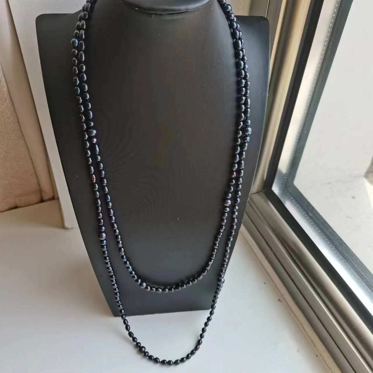 Collier long de perles d'eau douce de riz noir, 5 à 9mm, chaîne de pull de 164cm pour femmes