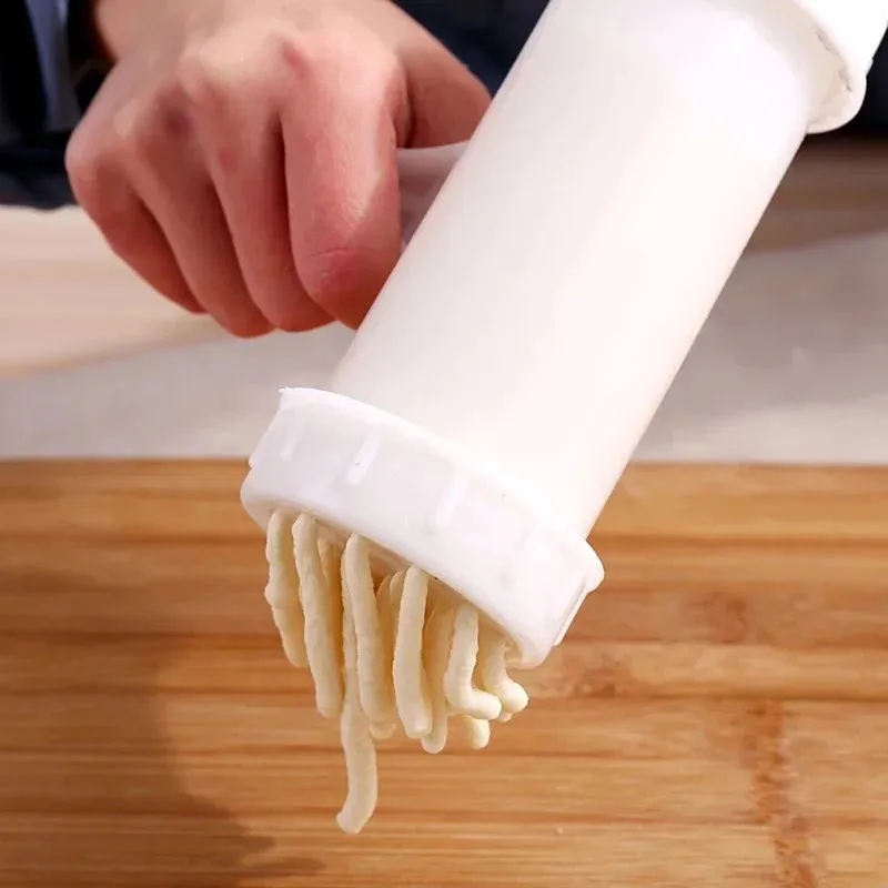 2024 Manuale Noodle Press Macchina per la Pasta Manovella Macchina Utensili da Cucina con 5 Diversi Stampi Pressatura Fare Spaghetti Utensili da Cucina