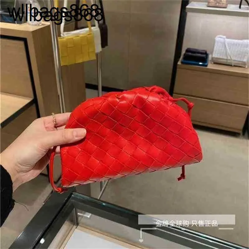 Bottegvenetas pochette sacs à main la manière de luxe sur sac nuage tissé Mini messager sac à bandoulière unique sac pour femme Be20