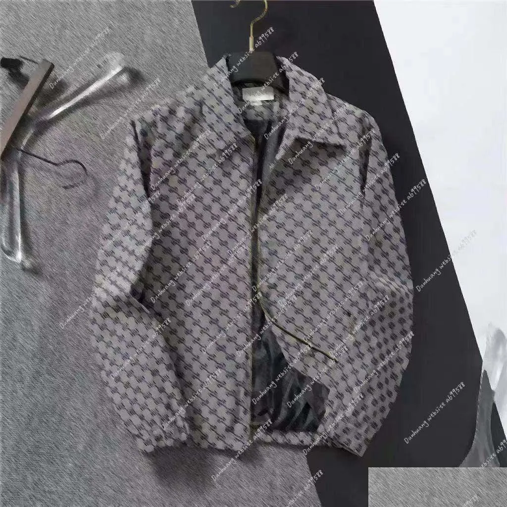 Chaquetas para hombre Diseñador Chaqueta de mezclilla Carta Impreso Bolsillo Casual Cremallera Clásico Solapa Entrega Entrega Ropa Ropa Abrigos Abrigos OTRV5