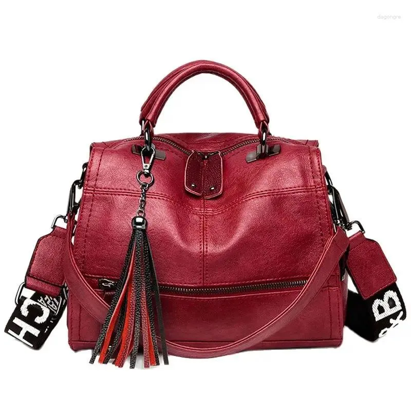 Saco 2024 retro bolsas femininas de alta qualidade couro senhoras ombro mensageiro sacos marca borla luxo crossbody sac