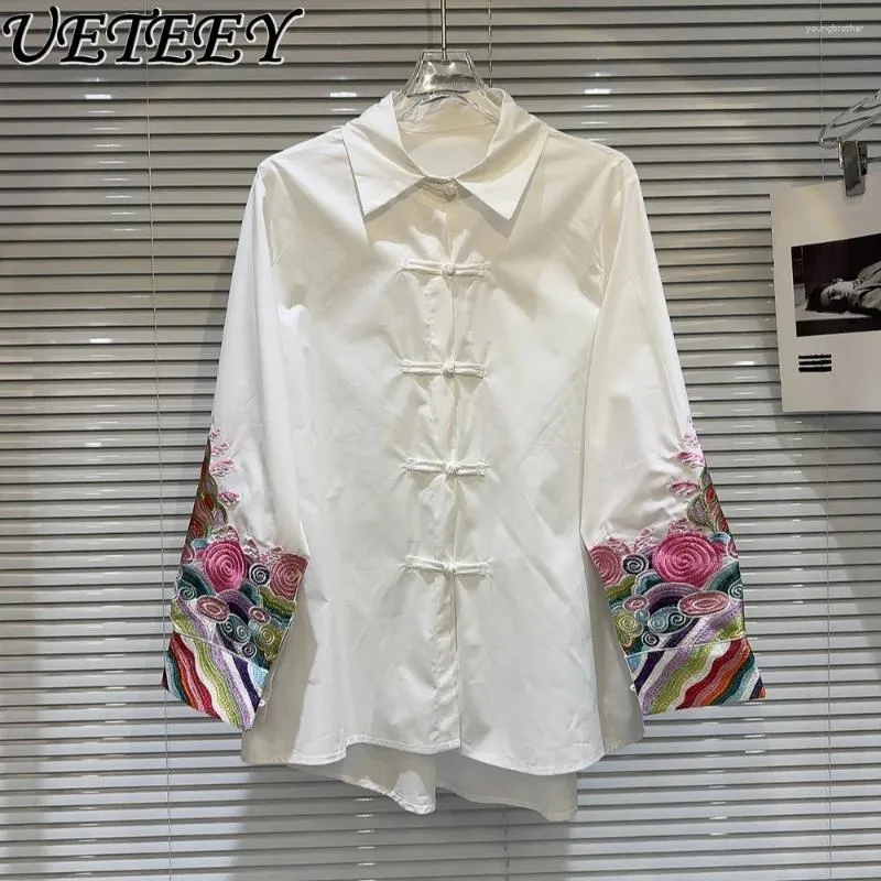 Kvinnors blusar 2024 Spring Chinese Style Manschettfärg Broderi Mönster Buckle Design Shirt White All-Matching Tops Camisas for Women