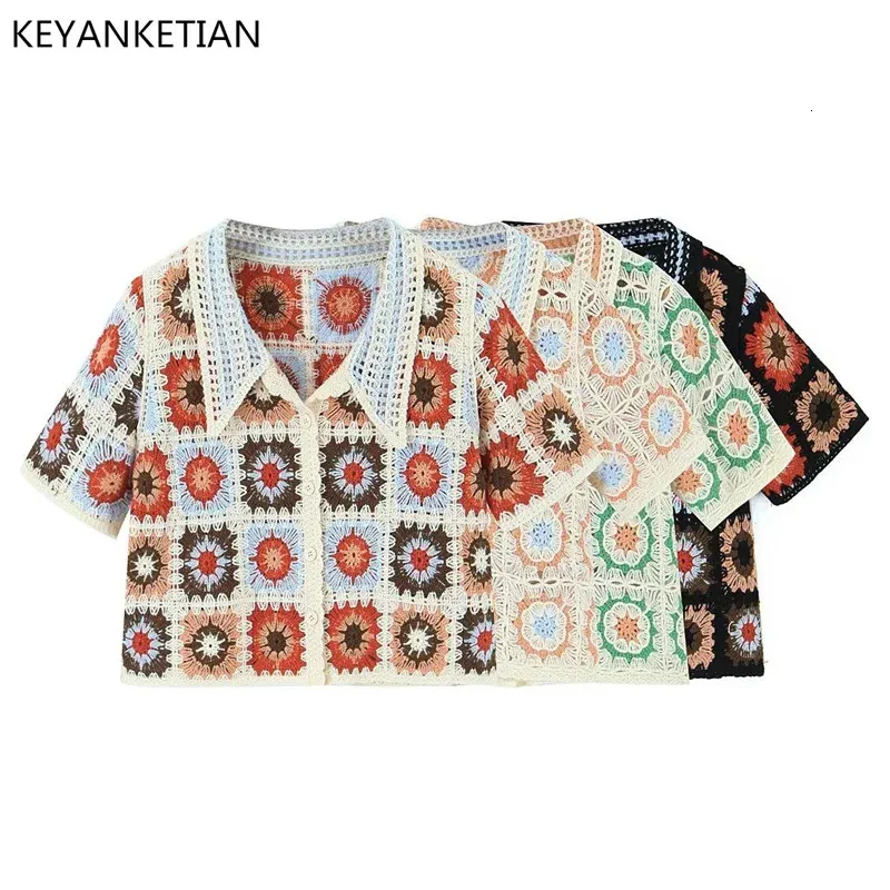 KEYANKETIAN Gilet estivo lavorato a maglia con piccolo risvolto floreale all'uncinetto, monopetto corto, cardigan a maniche corte stile Boho 240323