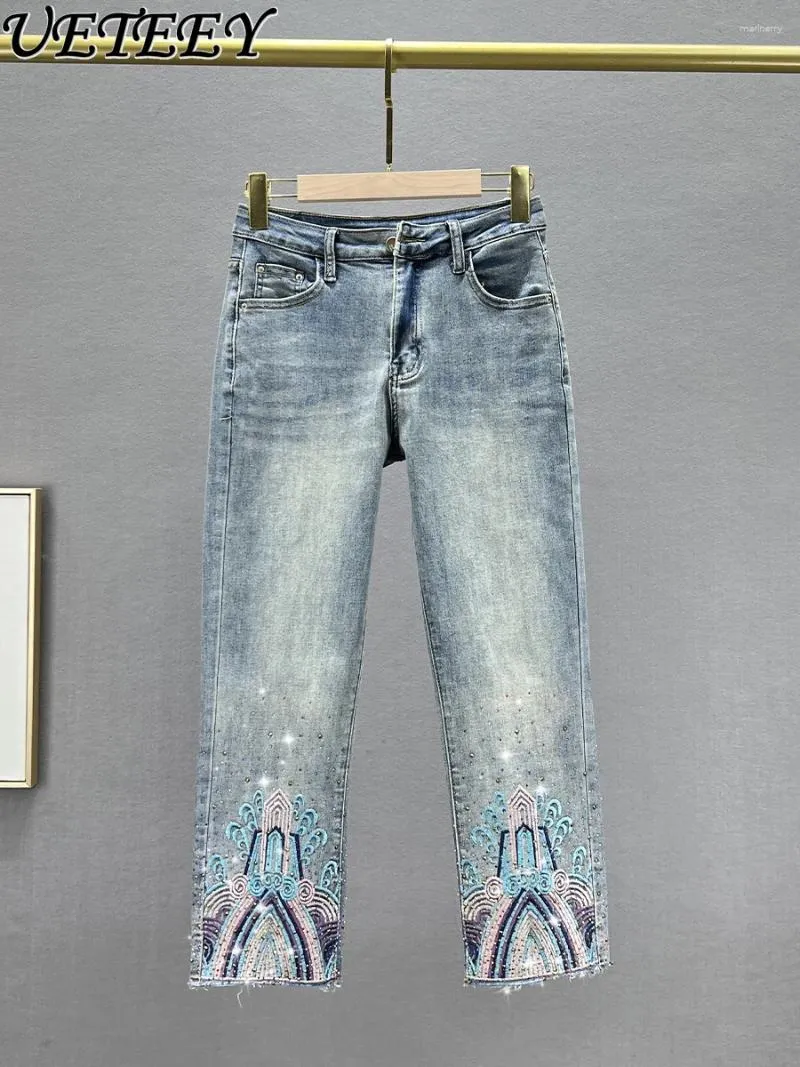 Jeans pour femmes brodés strass pour femmes printemps été élastique taille haute minceur style ethnique recadrée pantalon droit