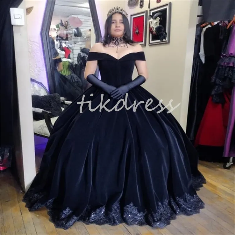 Tarihi Viktorya Siyah Baloları Omuzlar Omuzlar 18. Yüzyıl Kostüm Ortaçağ Rokoko Gece Elbisesi Vampir Gotik Cadılar Bayramı Aplikes Vestido De Novia 2024