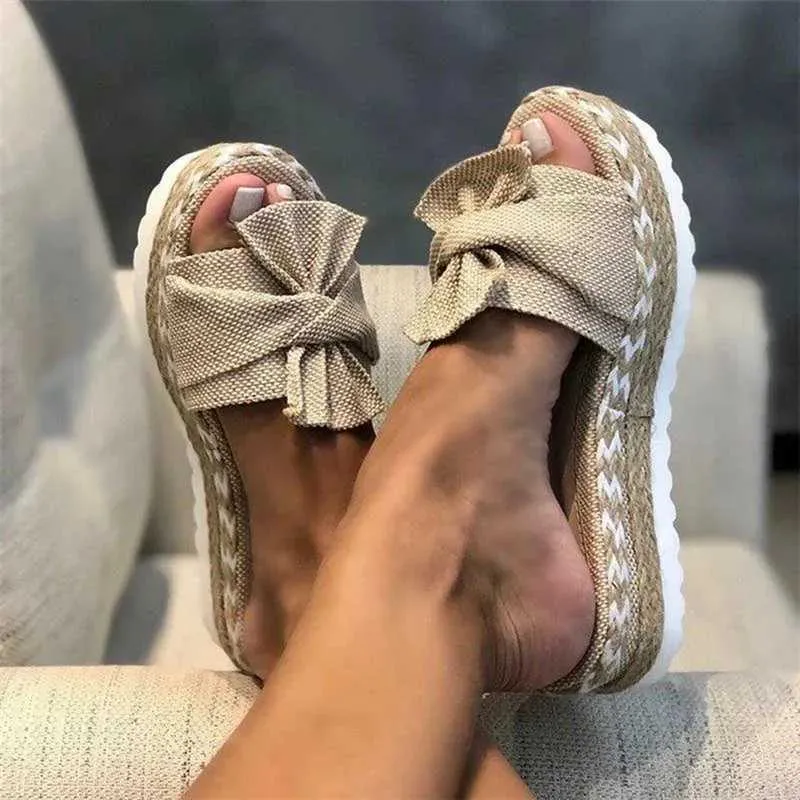 Slippers Slippers Womens Slide Summer 2024 Checkered Wedge EELS Bow Tie Leather Toe Fashion Outdoor Soes Zapatos De Mujer H2403263H59