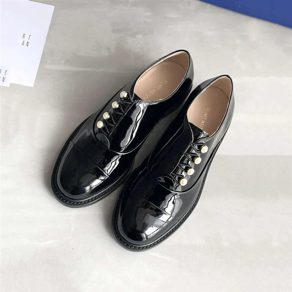 Chunyuan Niche Spring SW Pearl Loafers for Women with British Style Thick Soles, Patent Leather, Genuine Single Shoes, One Foot Small Leather Shoes