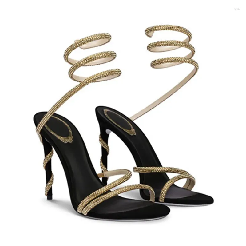 Sandaler 2024 Kvinnor Summer Black Sexy Stiletto Gladiator Dress Pumps Designer Crystal Prom High Heel Shoes Woman