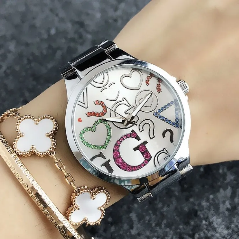 Marke Uhr Frauen Mädchen Bunte Kristall Große Buchstaben Stil Metall Stahl Band Quarz Armbanduhren GS 71553058