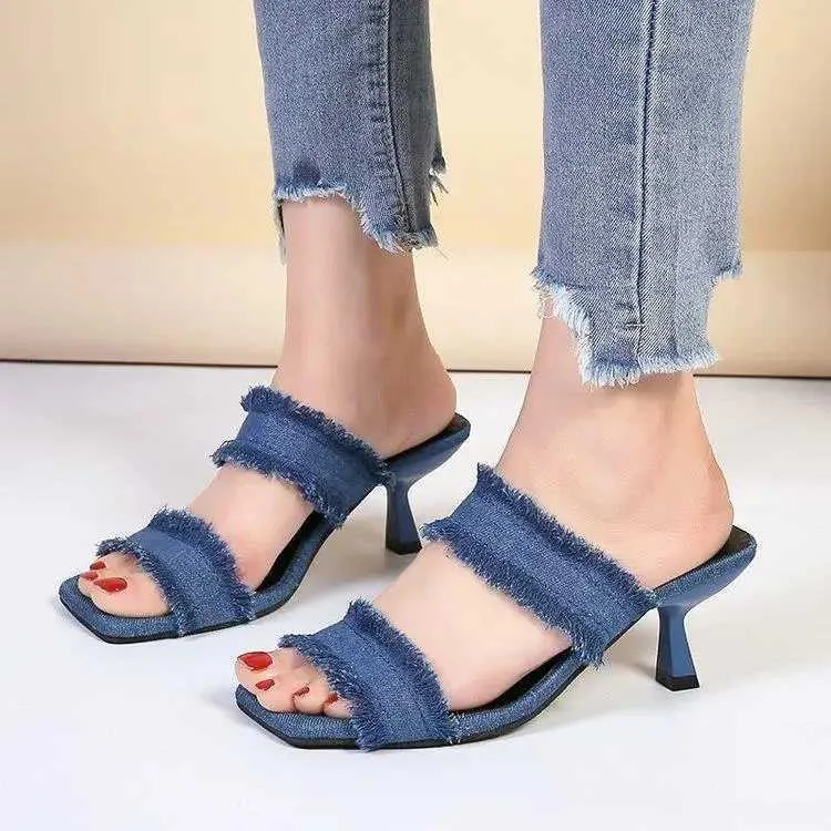 Slippers Slippers New arrival fasion sexy temperament denim tassel tick eel ig eels outdoor square ead solid color sandals women pumps H240327