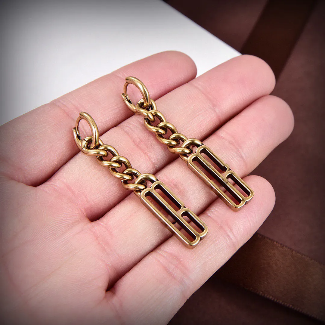 Kadınlar Lüks Mektup BB Saplama Küpe Tasarımcı Marka Altın Kulak Moda Mücevher Metal Kristal Küpe Kadın Hediyesi için Cjeweler Ohrringe 314