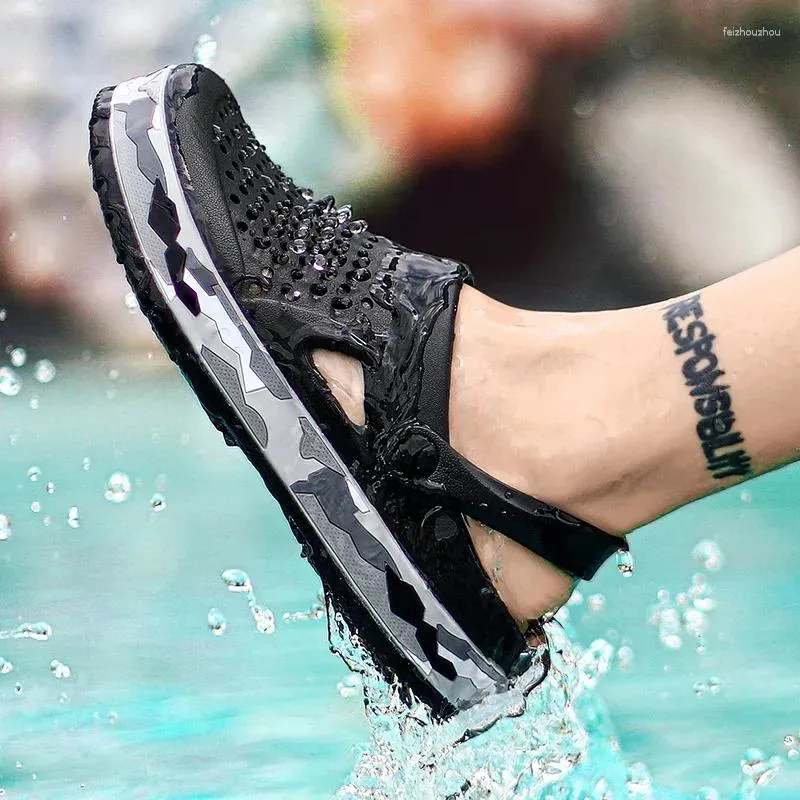DHgate Mens Beach Sandals Anti slip and Odor resistant Breathable Soft Rubber Slippers for Beach Pool Spa Shoes Accessories