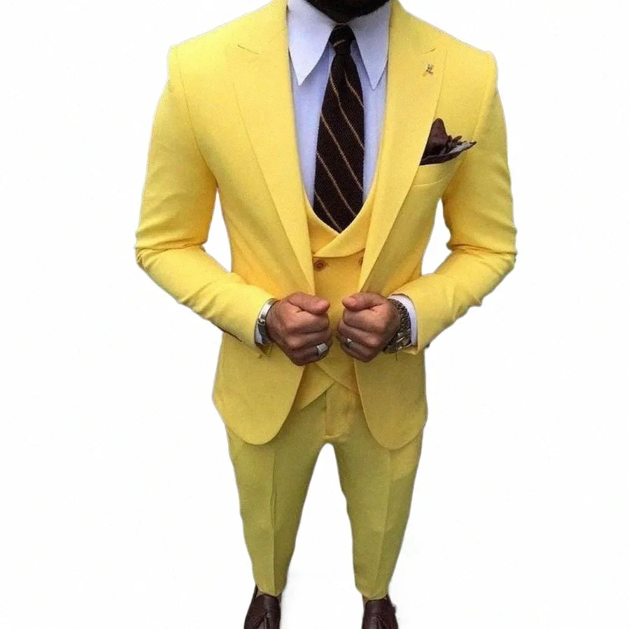 luxury Yellow Male Suits Smart Casual Peaked Lapel Single Breasted Formal Party Skinny 3 Piece Jacket Pants Vest Slim Fit Tailor j7I4#