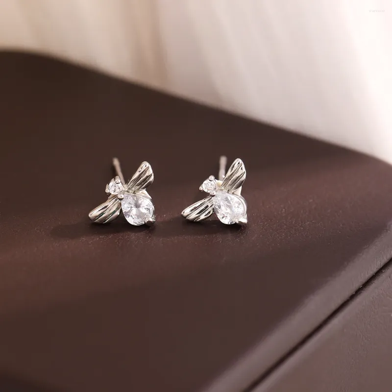 Stud Earrings Beautiful Bee Silver Plated Crystal