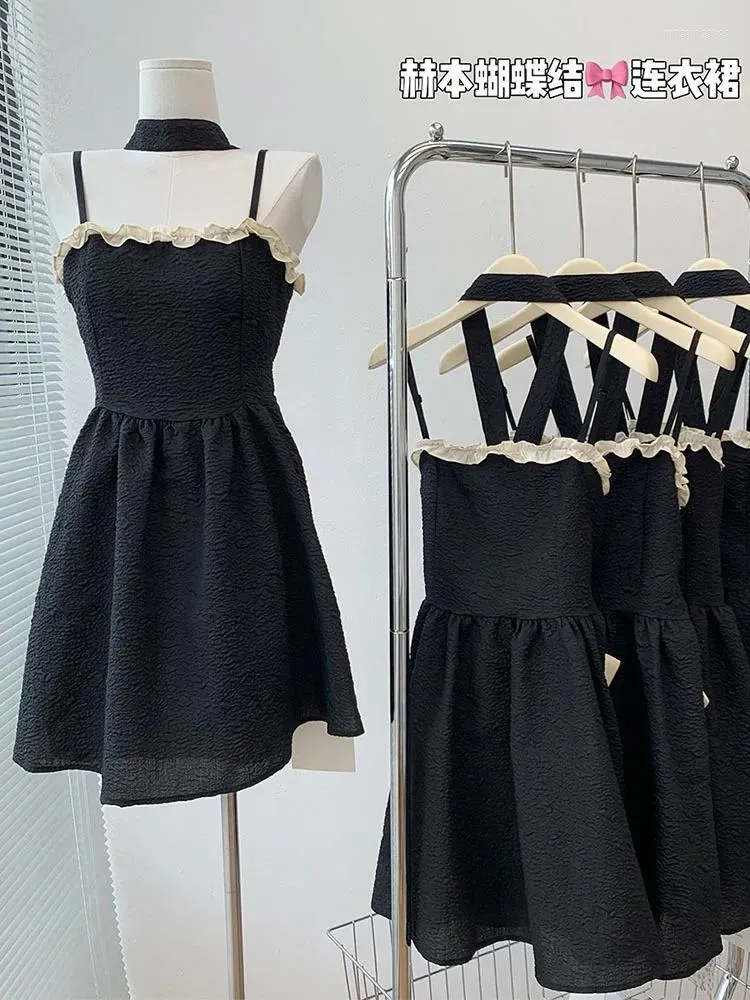 Sıradan Elbiseler Kadın Siyah Spagetti Strap Elbise Moda Omuz Yay Ziyafet Tek Parçalı Frocks Kolsuz Coquette Sundress Gyaru Gotik