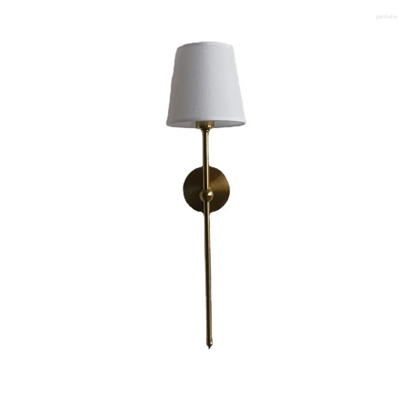 Lampada da parete Nordic Semplice El Corridoi Decor Bianco Paralume Camera da letto Comodino Bagno Lampade a specchio Sconce Apparecchi di illuminazione