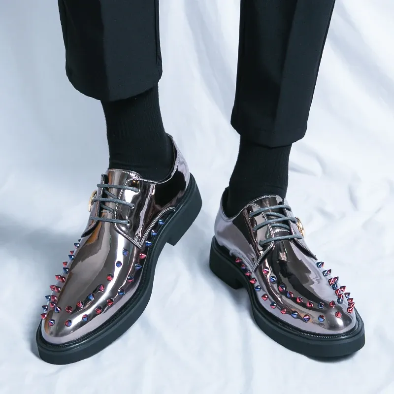 Cyberpunk Style Mens Stage Shoes - Gold Shiny Patent Leather