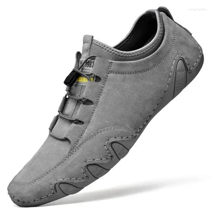 Chaussures décontractées en cuir pour hommes, chaussures de sport à semelle souple, assorties avec tout, conduite de poulpe