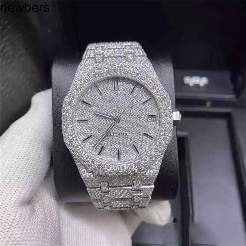 Diamants AP Watch Apf Factory Vvs Iced Out Moissanite Peut passé Test Diamants de luxe Mouvement à quartz Saphir glacé 2022 Nouvelles pierres Argent Qualité supérieure MechaniYF0R