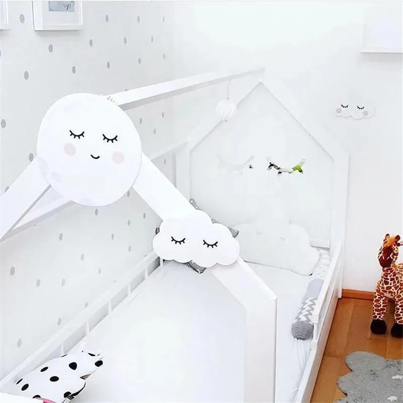 2024 Adesivi murali decorativi nuvole di coniglio Bambini Adesivo da parete camera da letto bambini Adesivi murali la decorazione della casa in legno-plastica