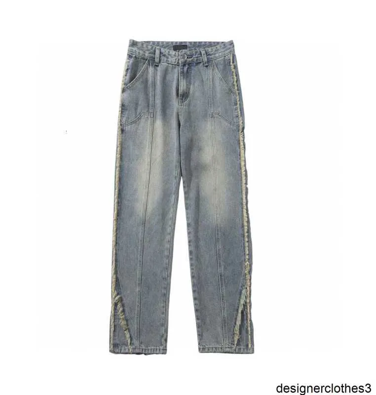 Modische und lässige Distressed-Jeans 83N3 im Unisex-Paarstil der Designer-B-Familie für Herbst und Winter mit Fellrand