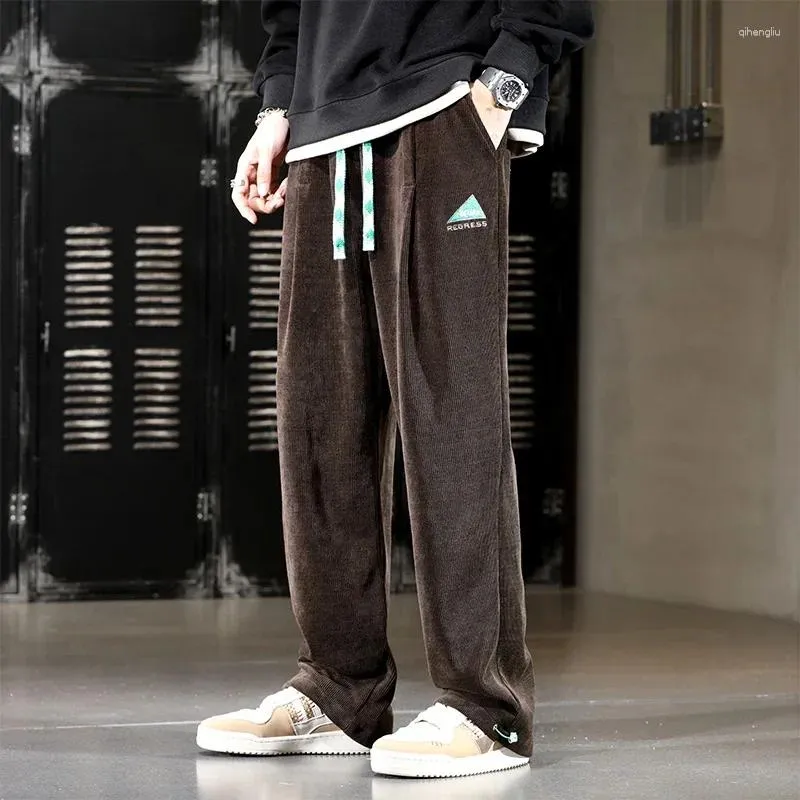 Herrbyxor 2024 överdimensionerad svart lös jogger koreanska streetwear y2k män baggy corduroy bred ben avslappnad lång mjuk elastik